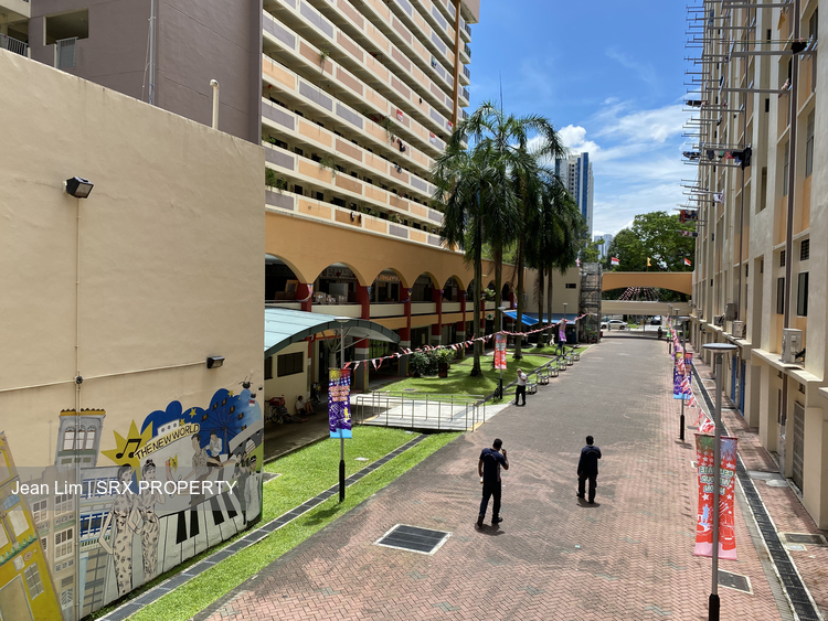 803 King Avenue (D8), Shop House For Sale 93108131